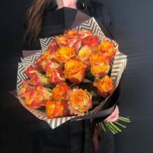 25 оранжевых роз Кения 45 см