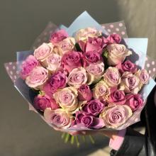 Букет из 29 лиловых роз