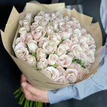 Букет из 51 пастельно -розовой розы   Кения 45 см Кения.